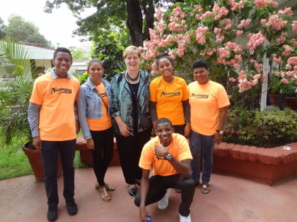 GroupPhotowithAmbassador
